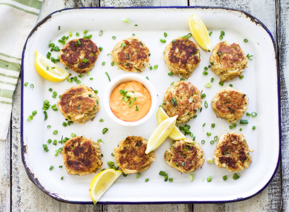 Crab Cakes Dipping Sauce
 Baked Crab Cakes and Spicy Garlic Dipping Sauce — My Diary