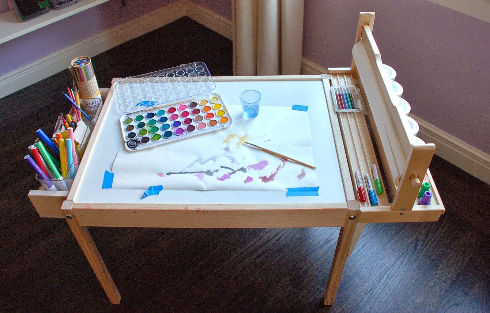 Craft Table Kids
 Design Ingenuity DIY Kids Craft Table