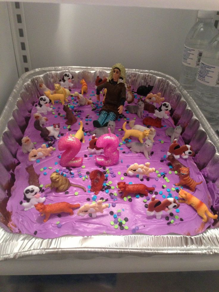 Crazy Cat Lady Birthday Cake
 Crazy cat lady birthday cake