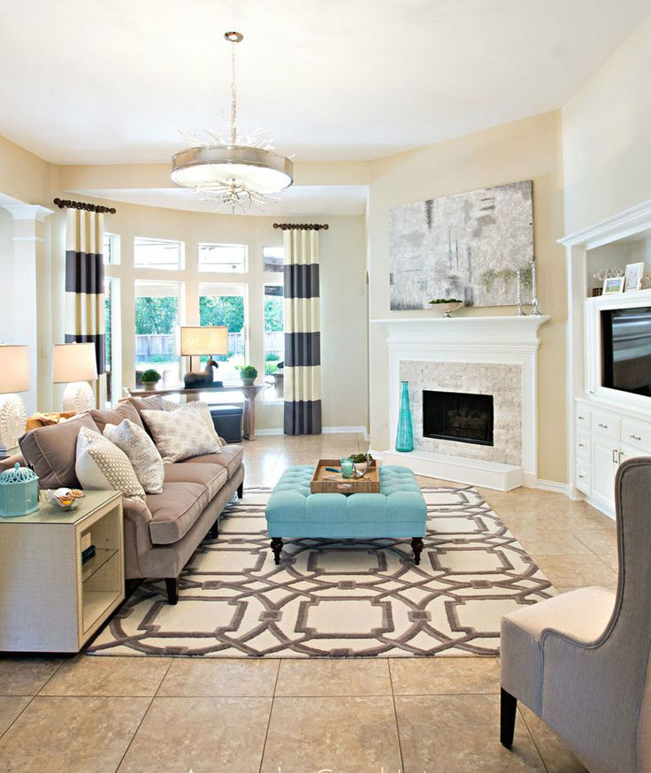 Cream Color Living Room
 Cream Colored Living Room with Pops of Teal Room Decor