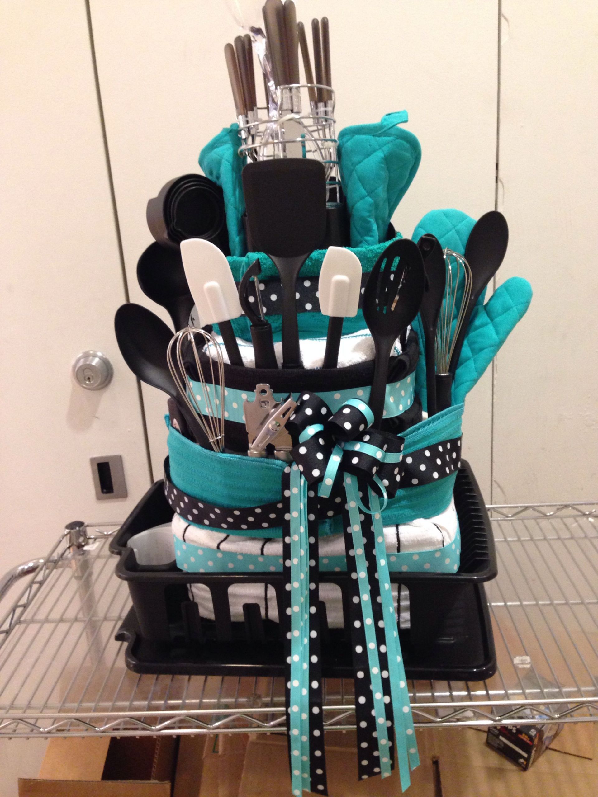 Creative Bridal Shower Gift Basket Ideas
 Towel cake wedding shower bridal shower t