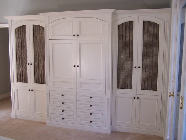 Custom Bedroom Cabinets
 Wall Units and Fireplaces Traditional Bedroom