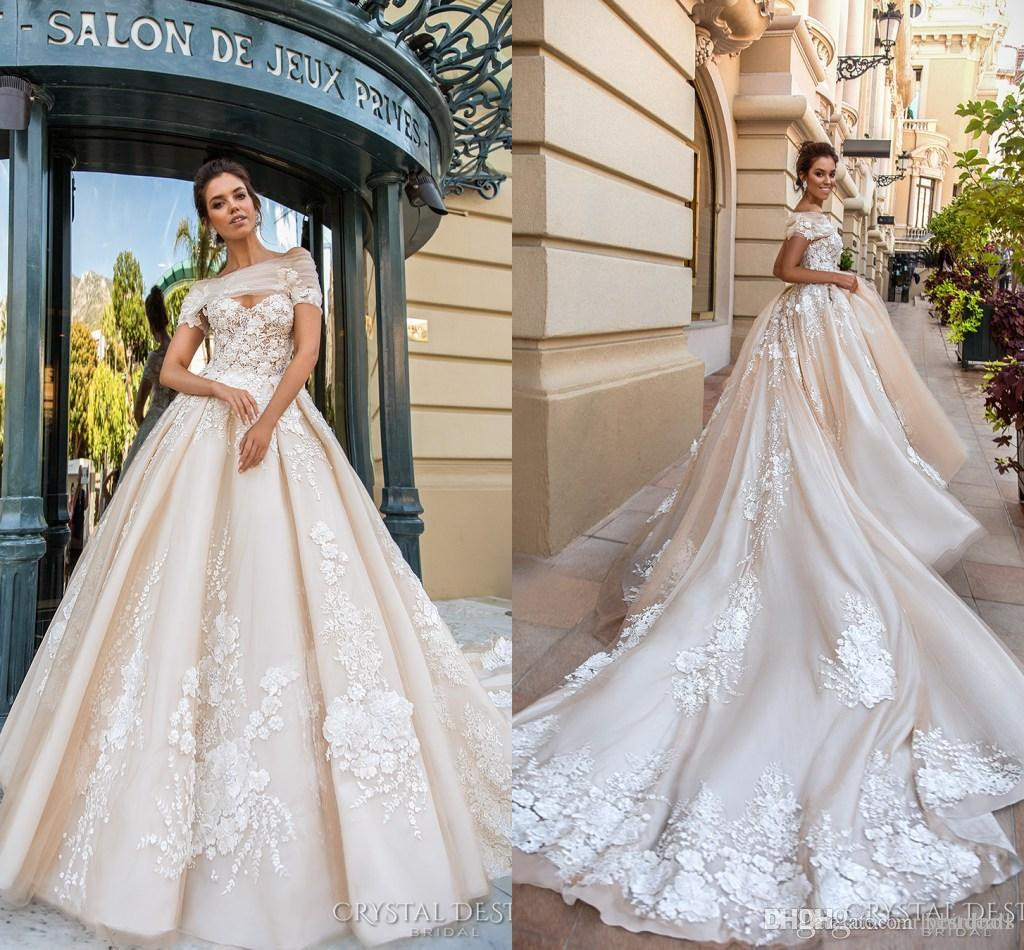 Custom Wedding Gowns
 2018 Gorgeous Designer Wedding Dresses 3D Floral Applique