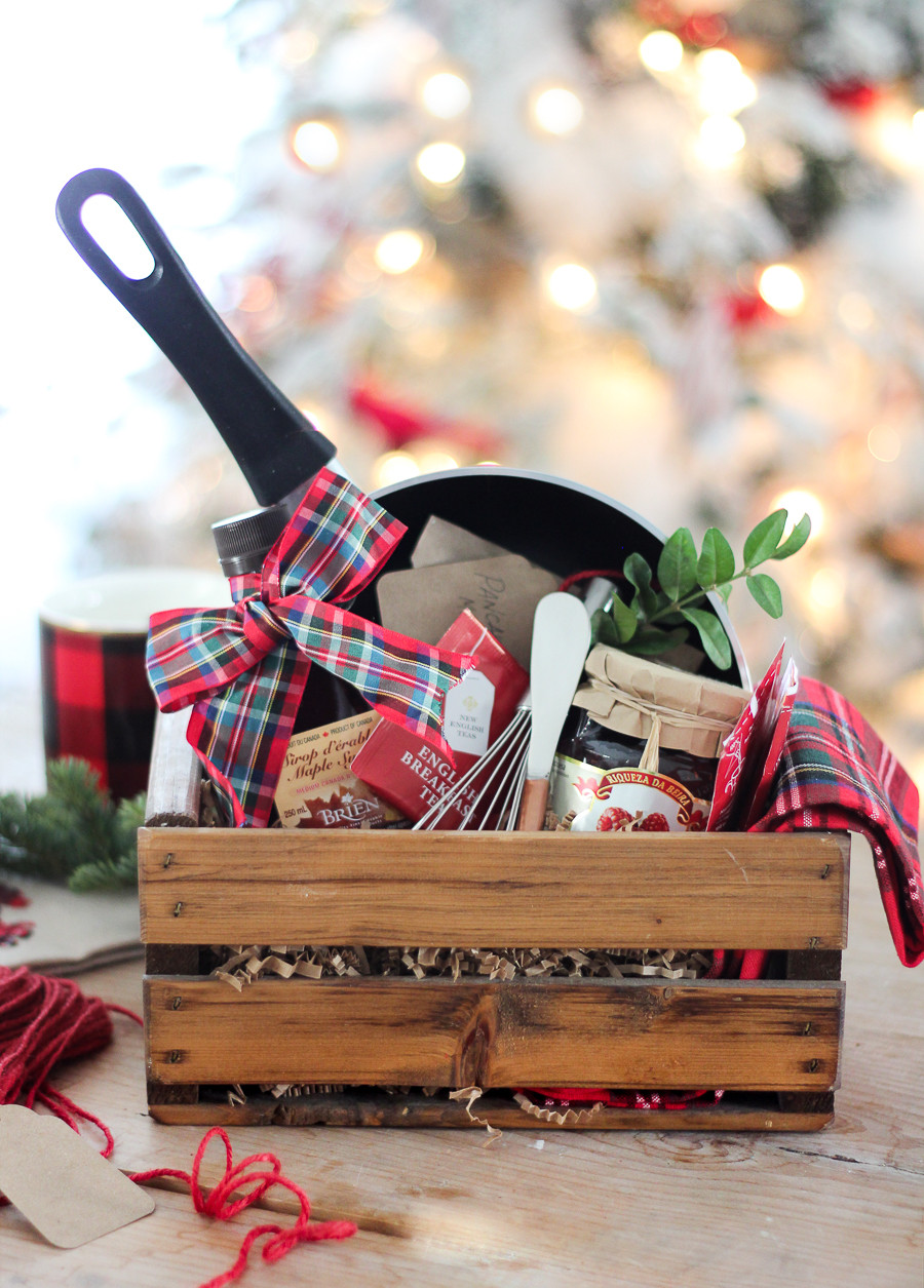 Cute Christmas Gift Basket Ideas
 50 DIY Gift Baskets To Inspire All Kinds of Gifts