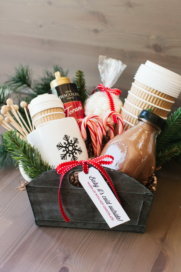 Cute Gift Basket Ideas
 35 Creative DIY Gift Basket Ideas for This Holiday Hative