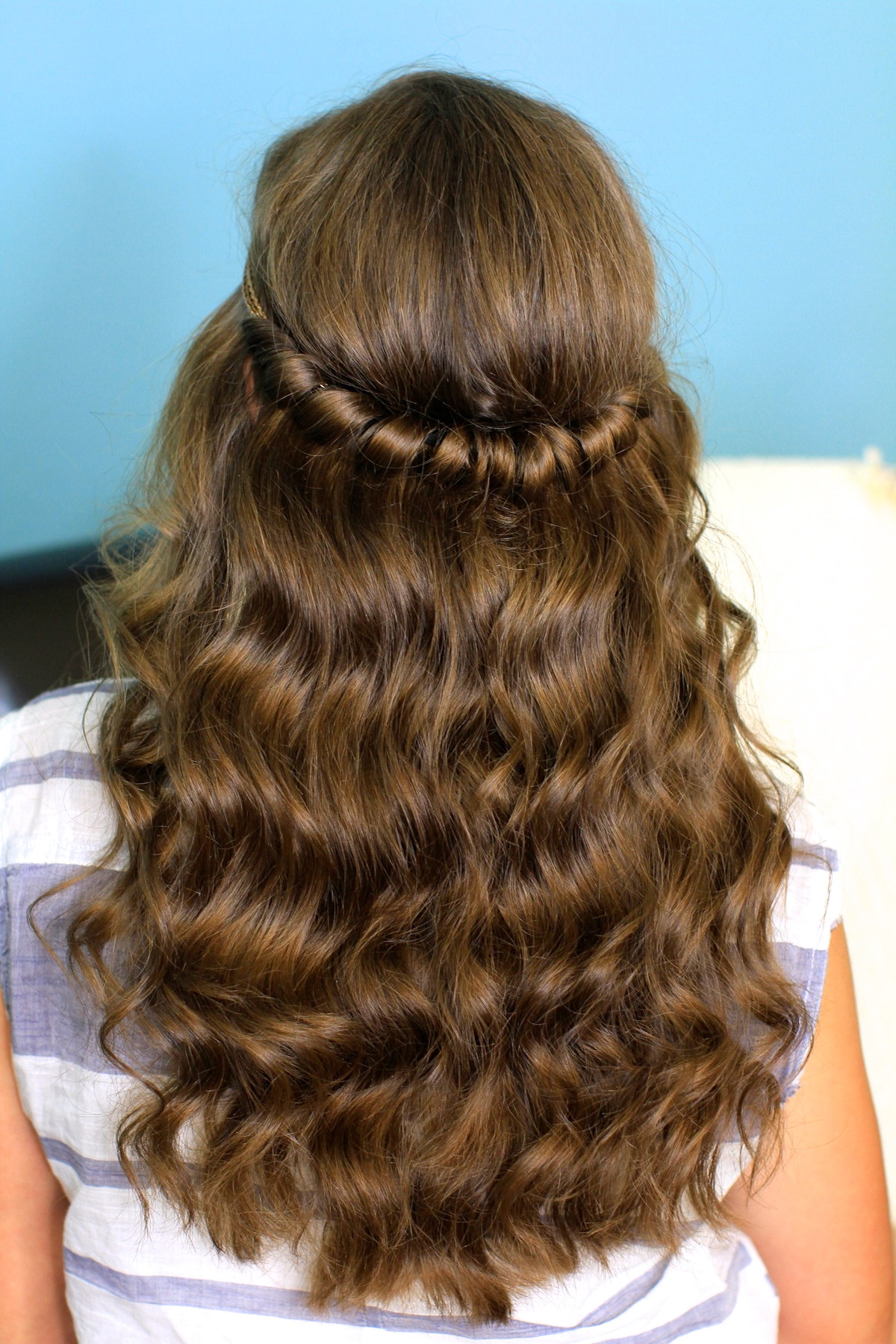 Cute Hairstyles With Hair Down
 Headband Twist Half Up Half Down Hairstyles