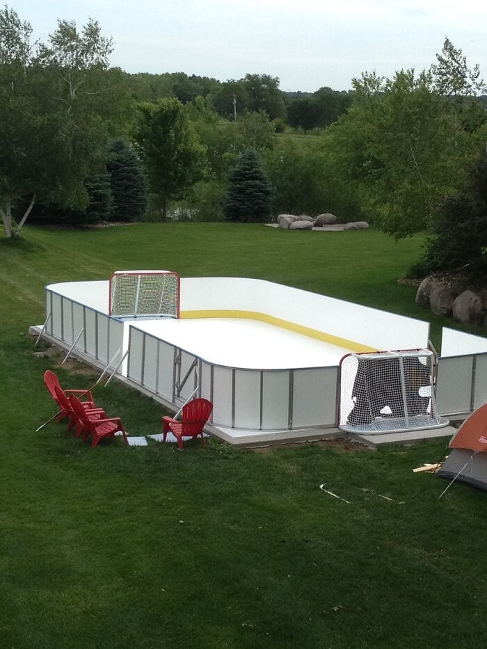 D1 Backyard Rink
 Learn More About Synthetic Ice