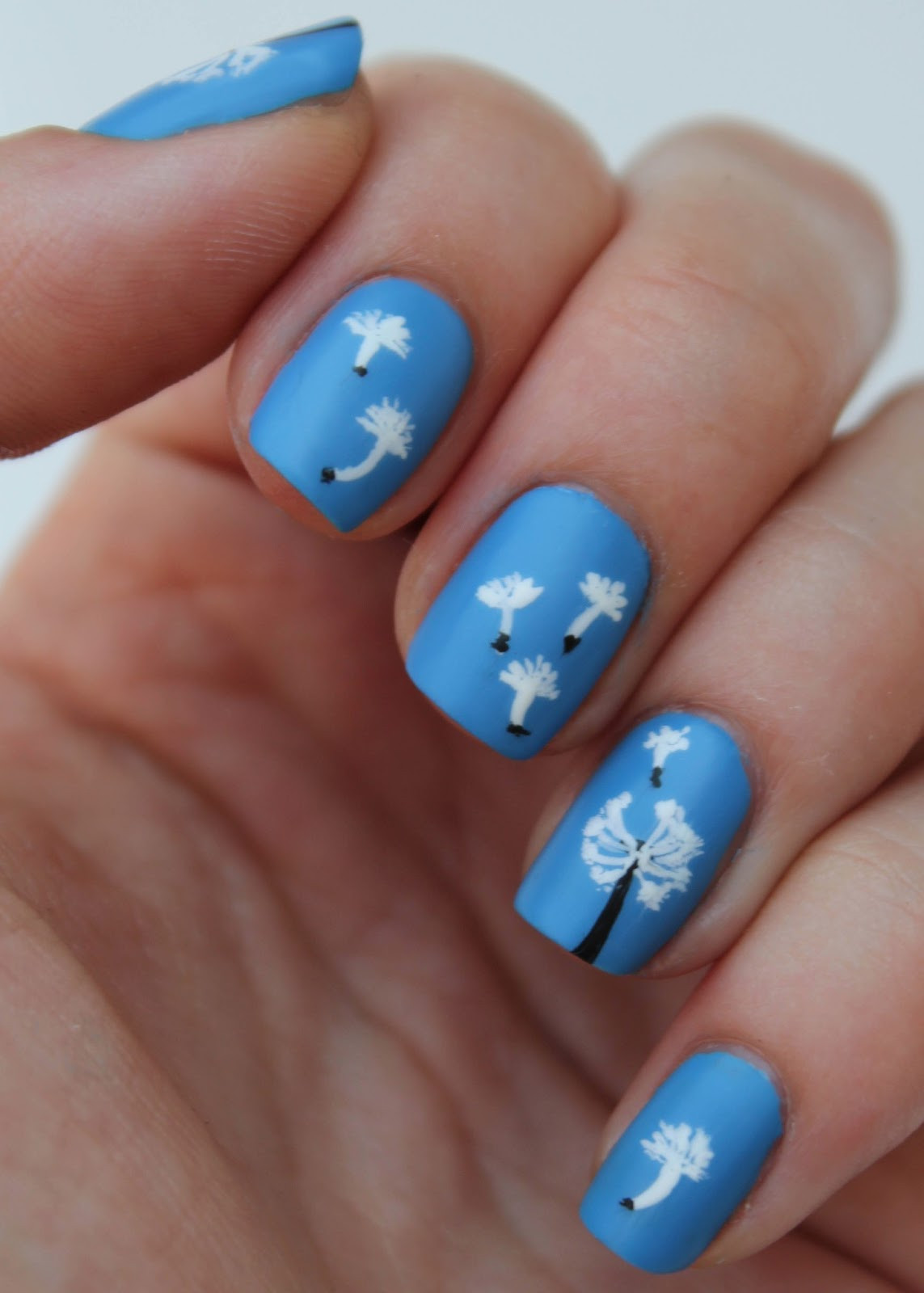 Dandelion Nail Art
 Fundamentally Flawless Manicure Monday Dandelion Nail