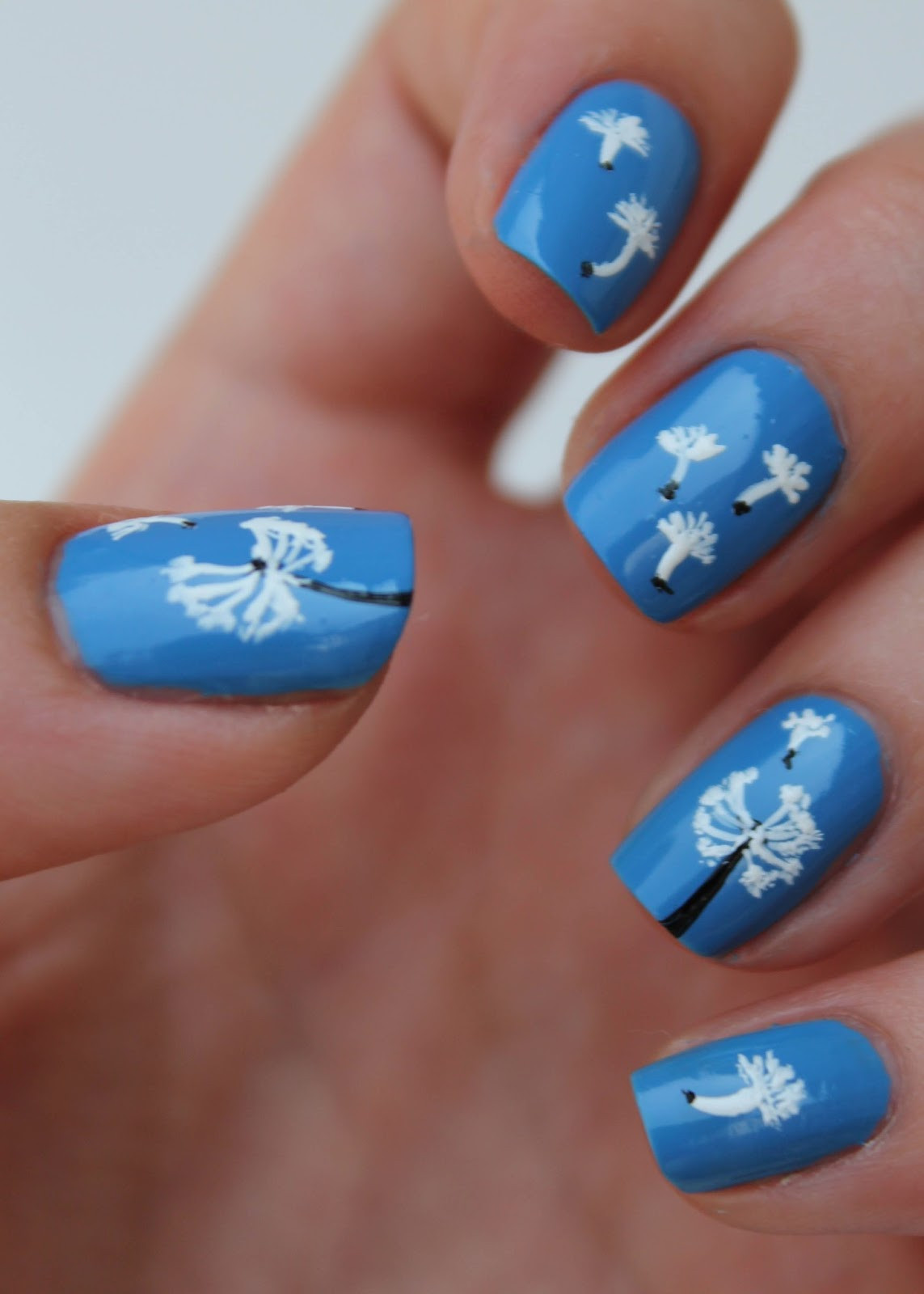 Dandelion Nail Art
 Fundamentally Flawless Manicure Monday Dandelion Nail