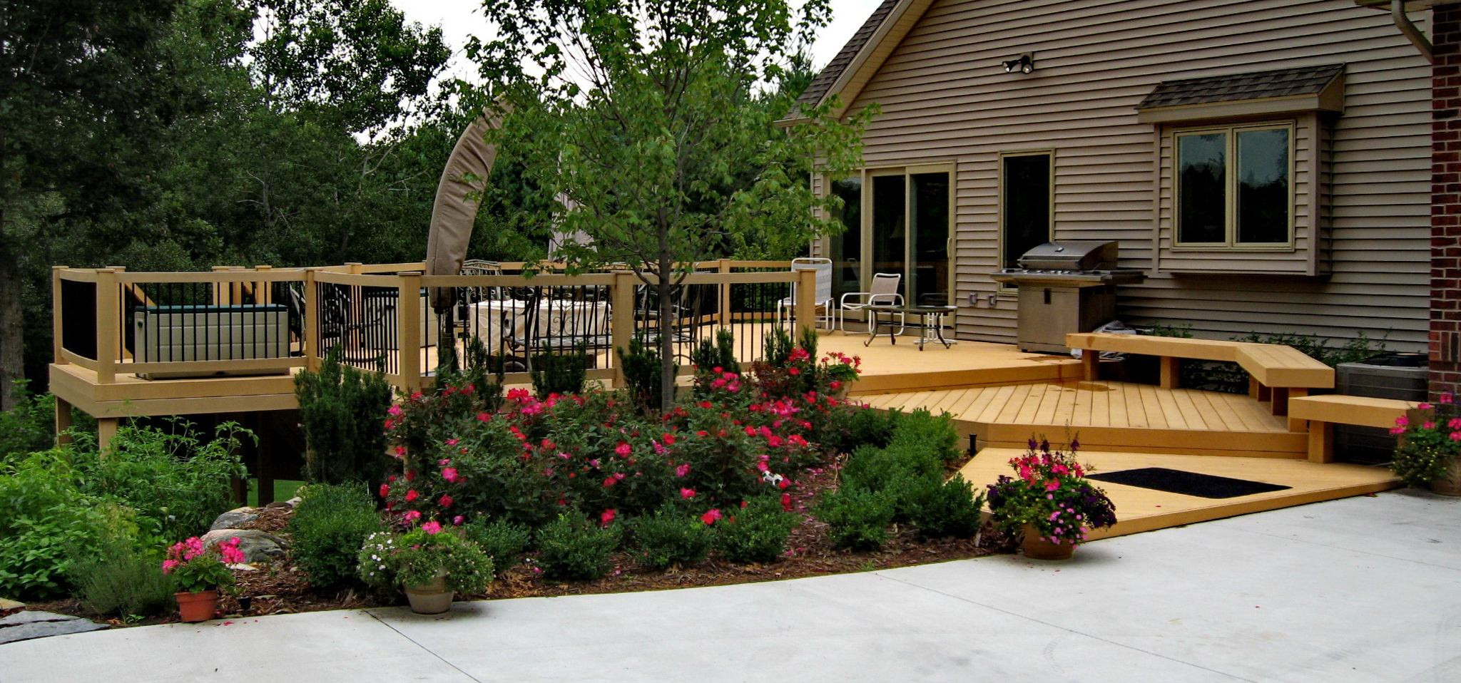 Deck And Landscape Design
 Decks Pergolas and Structures