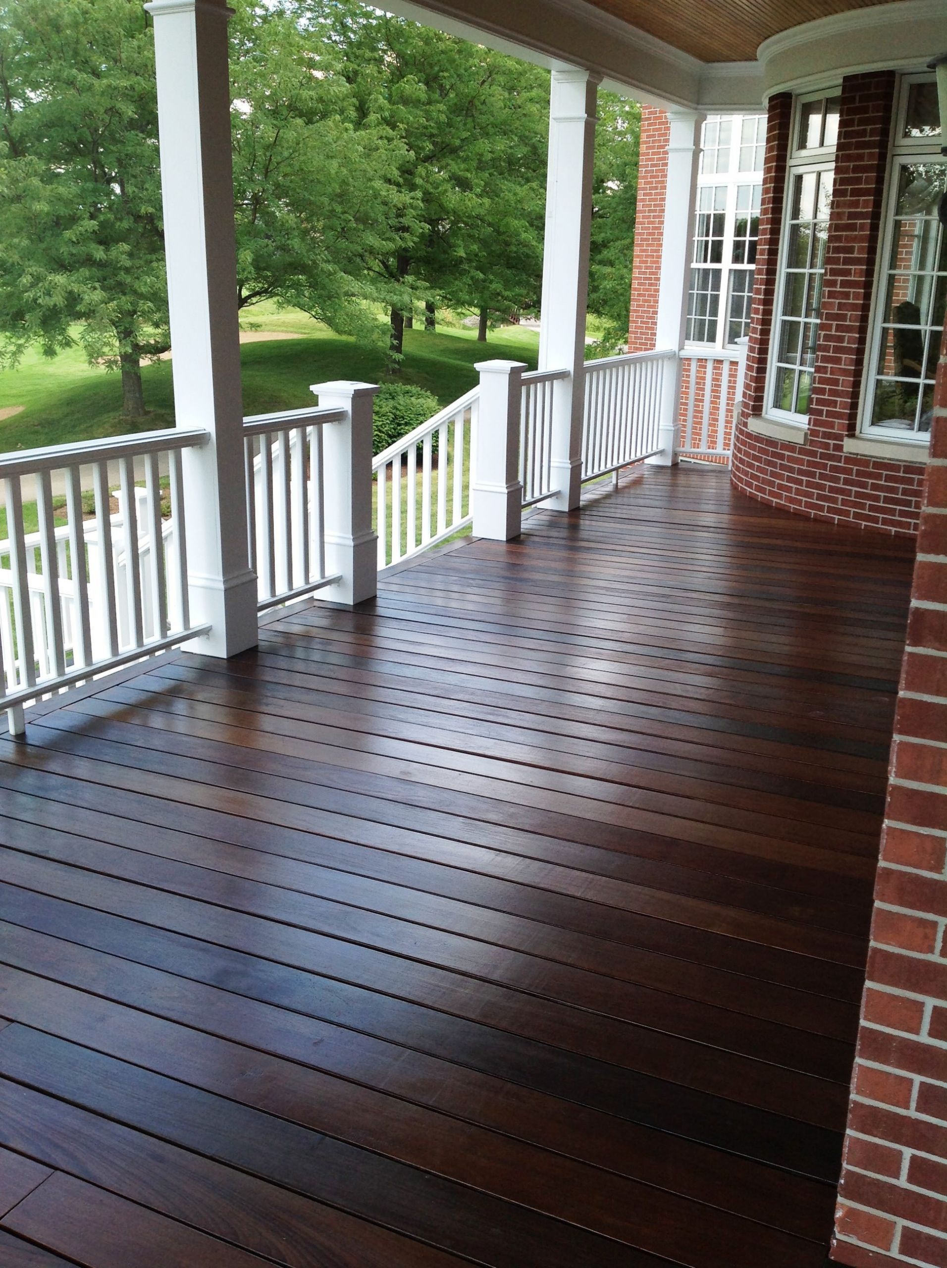 Deck Floor Paint
 Factors to consider while choosing exterior paint colors