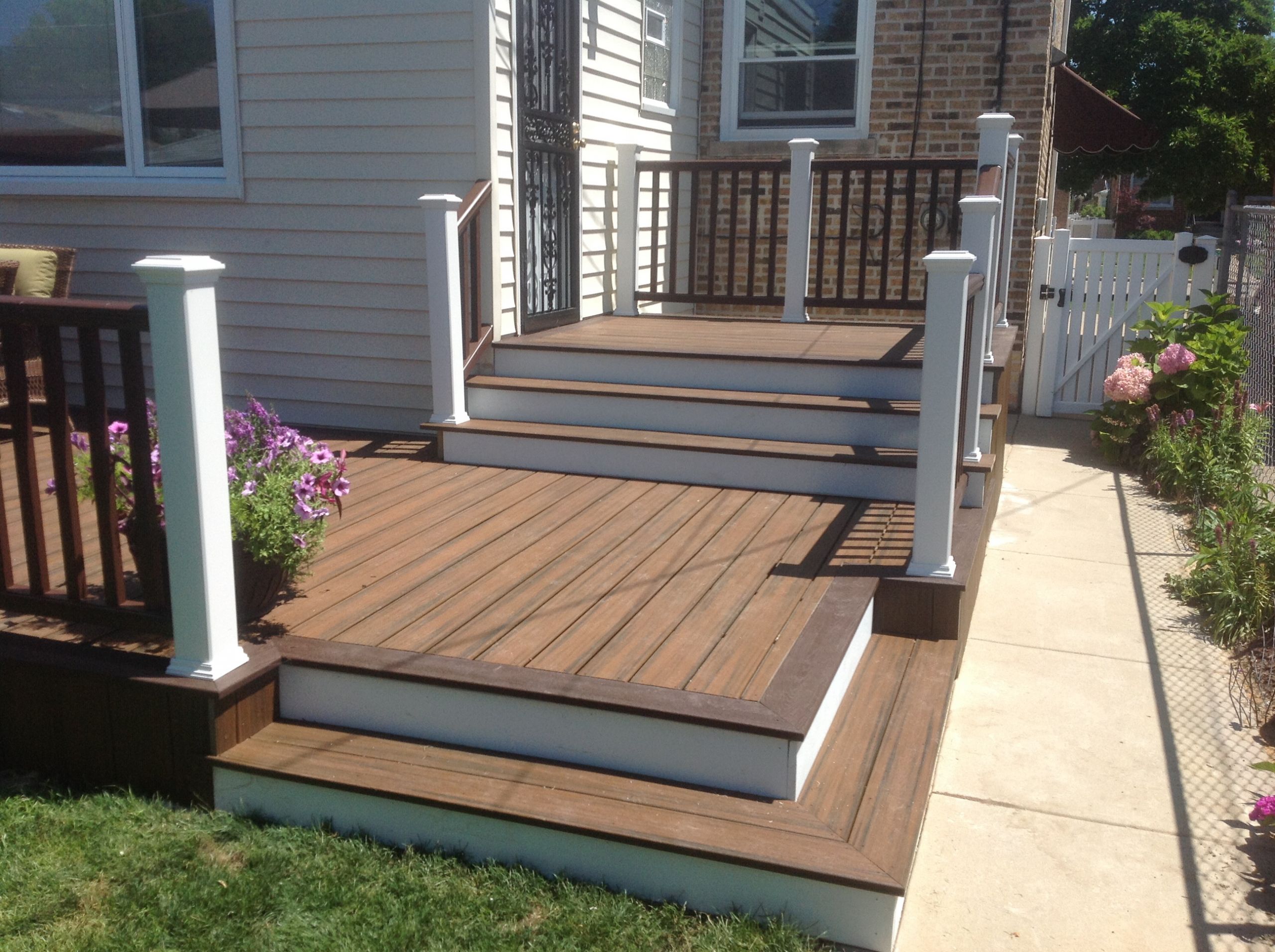 Deck Paint Colors
 Choosing the Right Deck Stain Colors