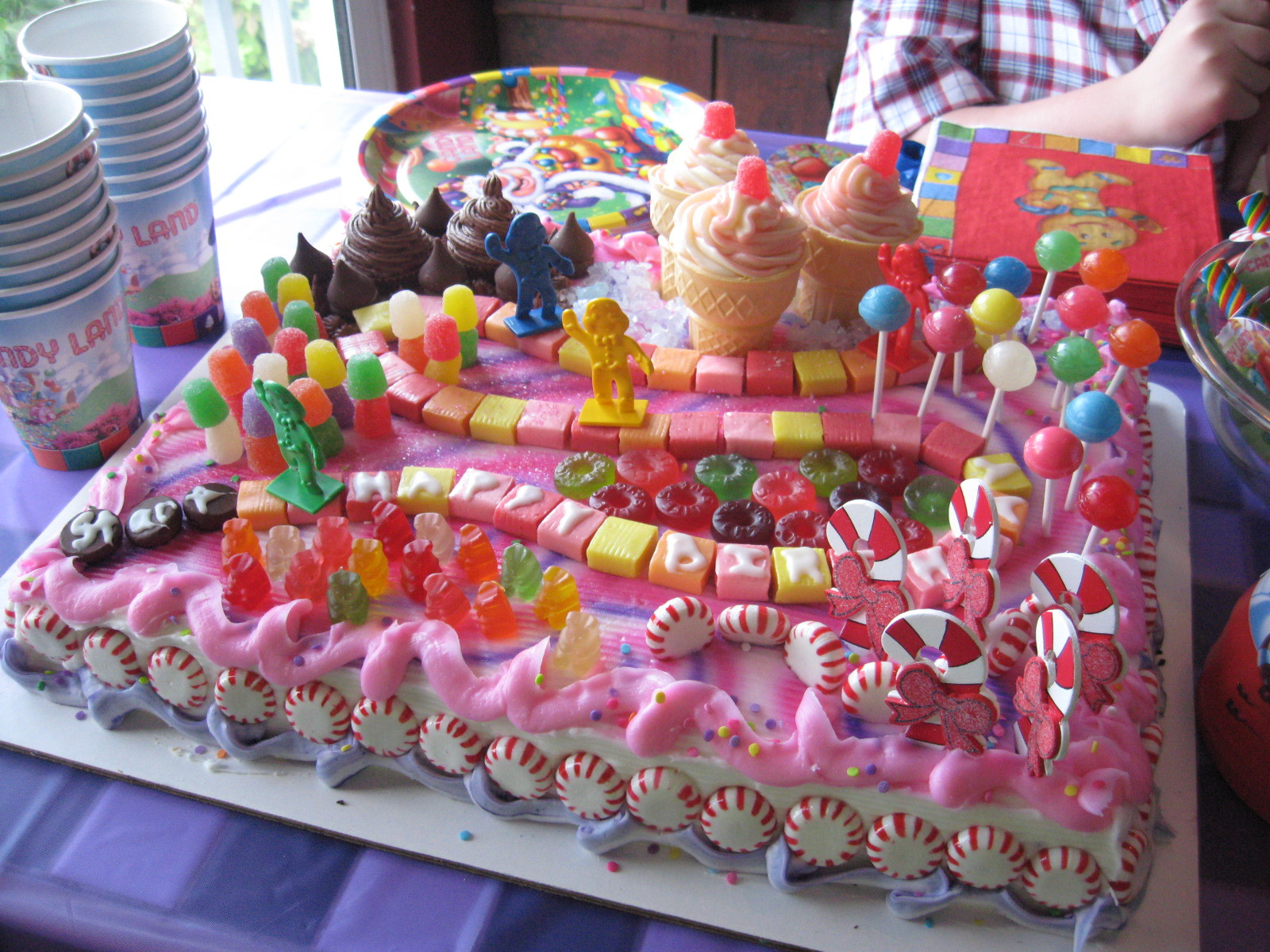 Decorative Birthday Cakes
 Candyland Cakes – Decoration Ideas