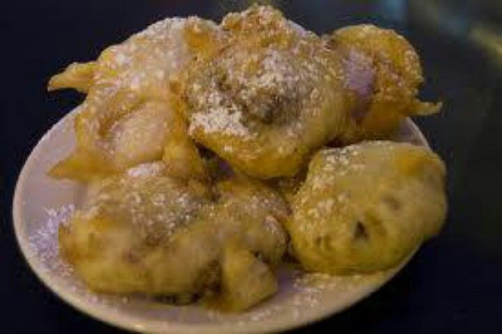 Deep Fried Chocolate Chip Cookies
 Deep fried chocolate chip cookie dough