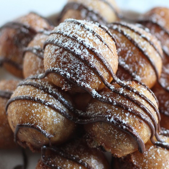 Deep Fried Chocolate Chip Cookies
 Deep Fried Cookie Dough Handle the Heat