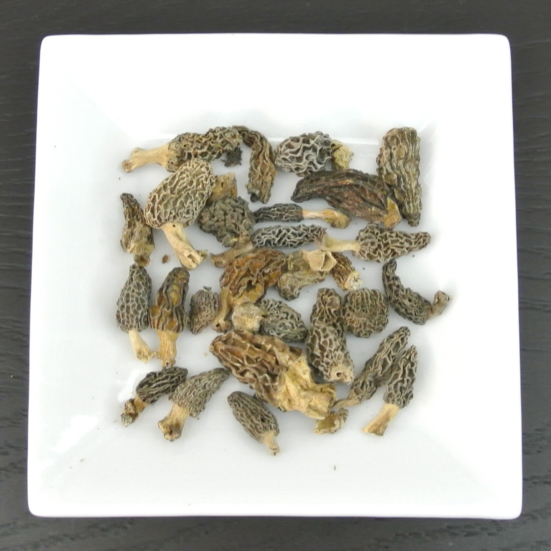 Dehydrating Morel Mushrooms
 The Dried Mushrooms Page