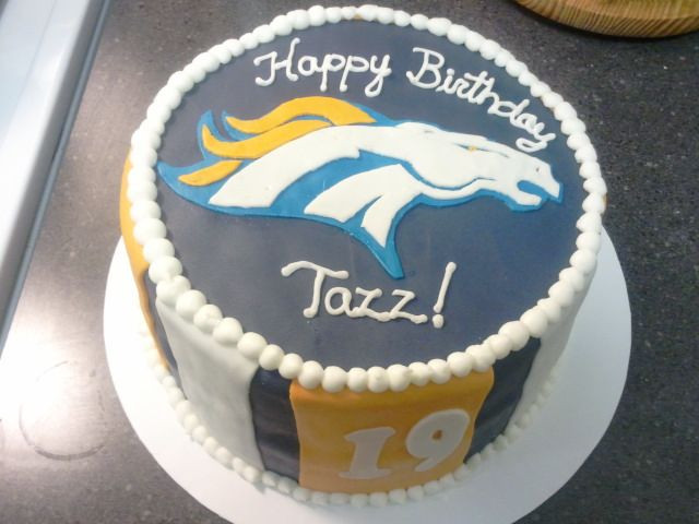 Denver Broncos Birthday Cake
 Denver Broncos Cake