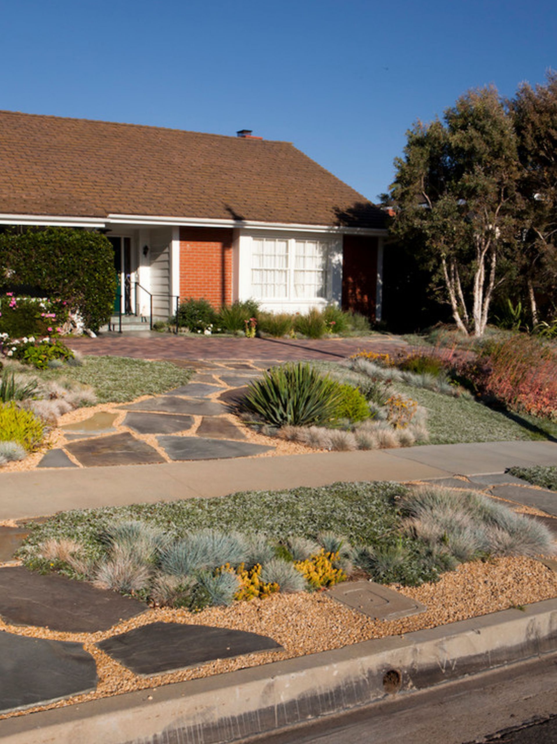 Desert Landscape Front Yard
 front yard desert landscape design Google Search