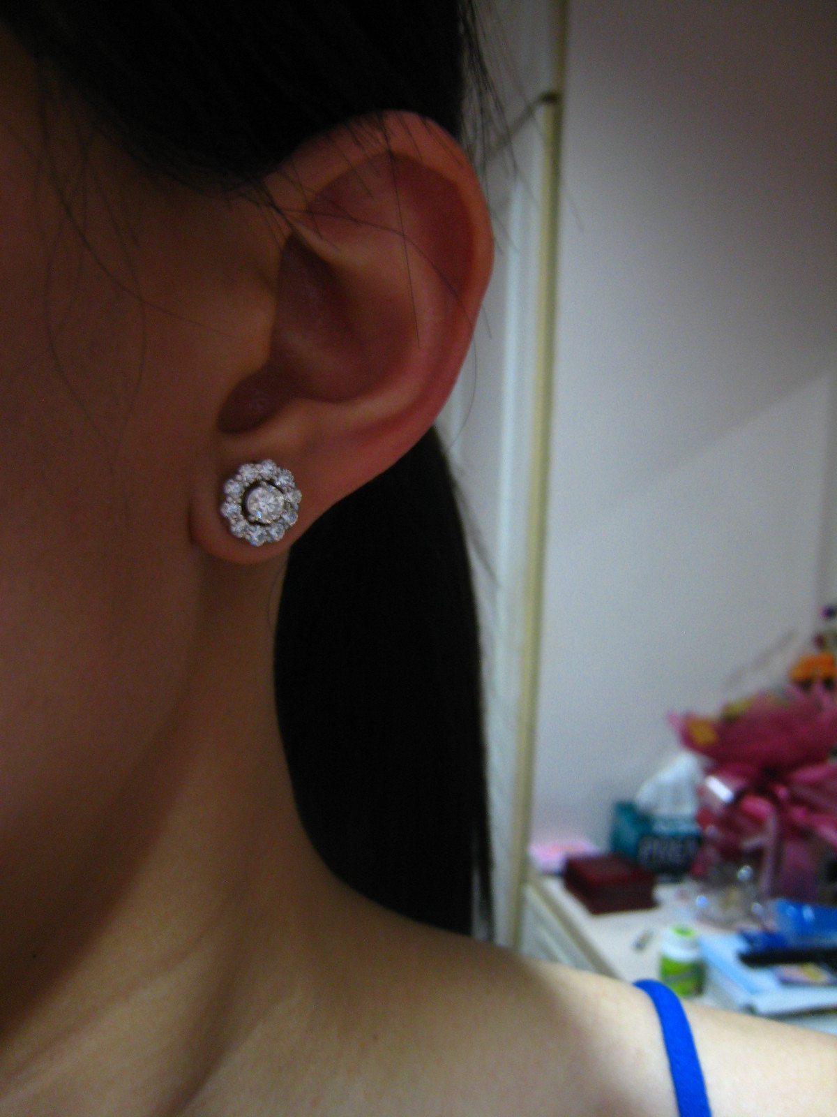 Diamond Earrings Studs Costco
 Tinnitus heal on its own traducida diamond earring