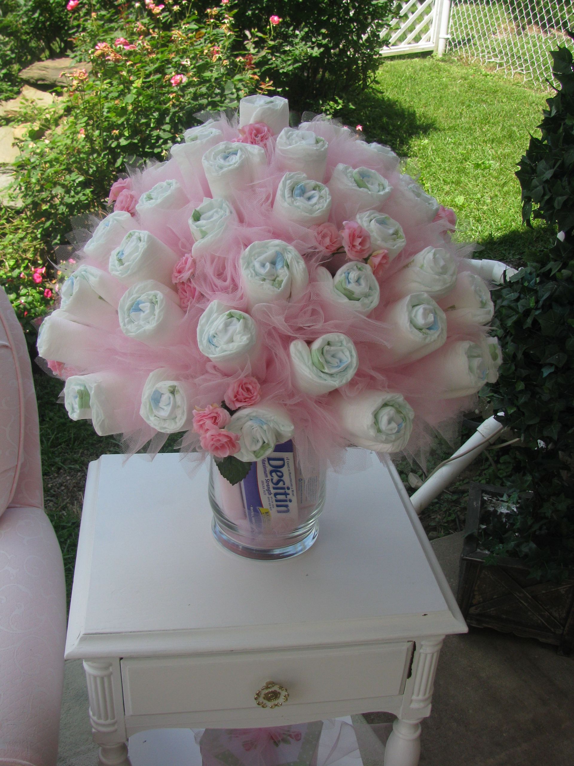 Diaper Baby Shower Gift Ideas
 Baby Shower Diaper Bouquet Shower Gift for a baby shower