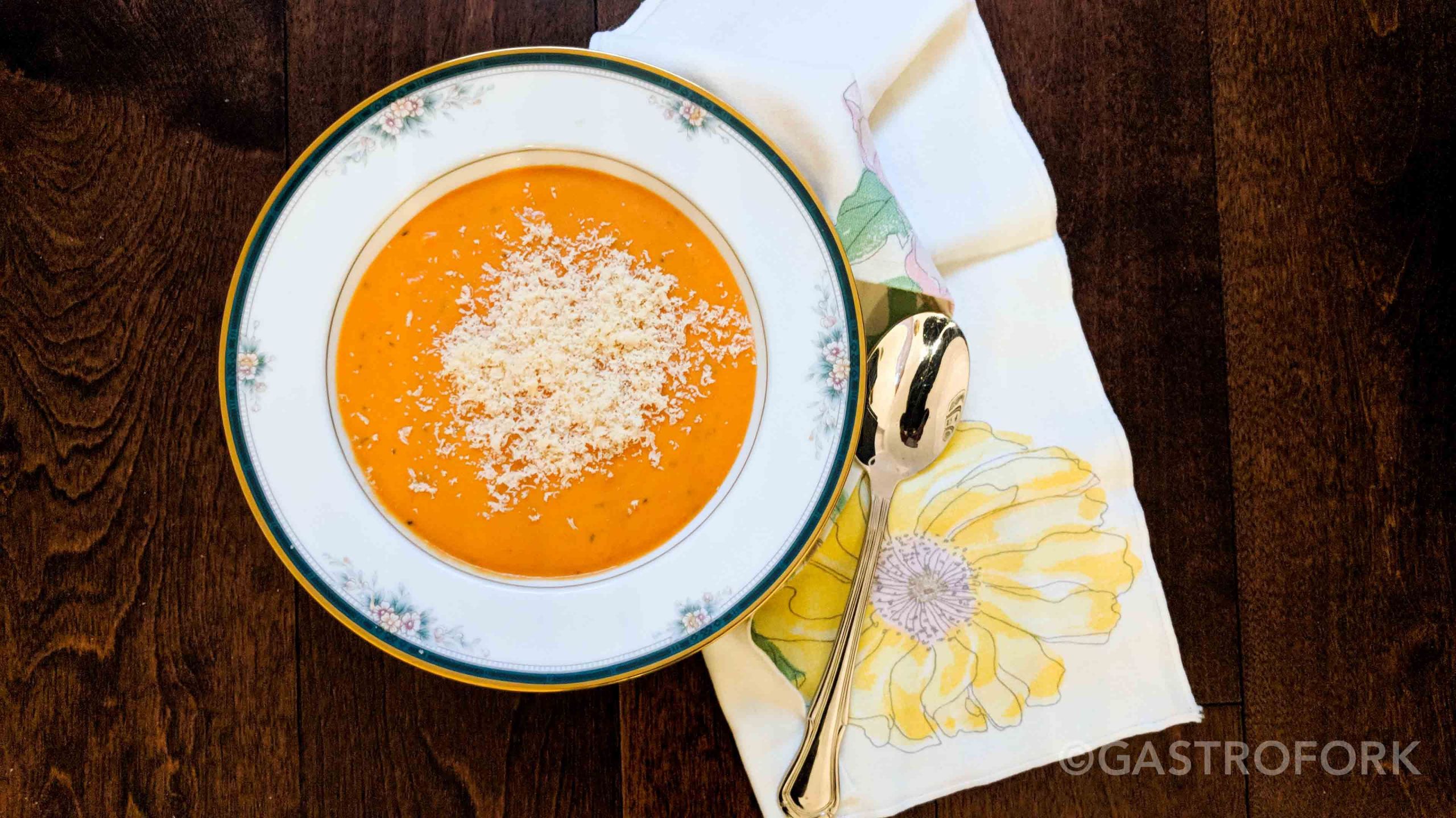Difference Between Soup And Bisque
 Grizzly Cheese Tomato Bisque Soup Recipe