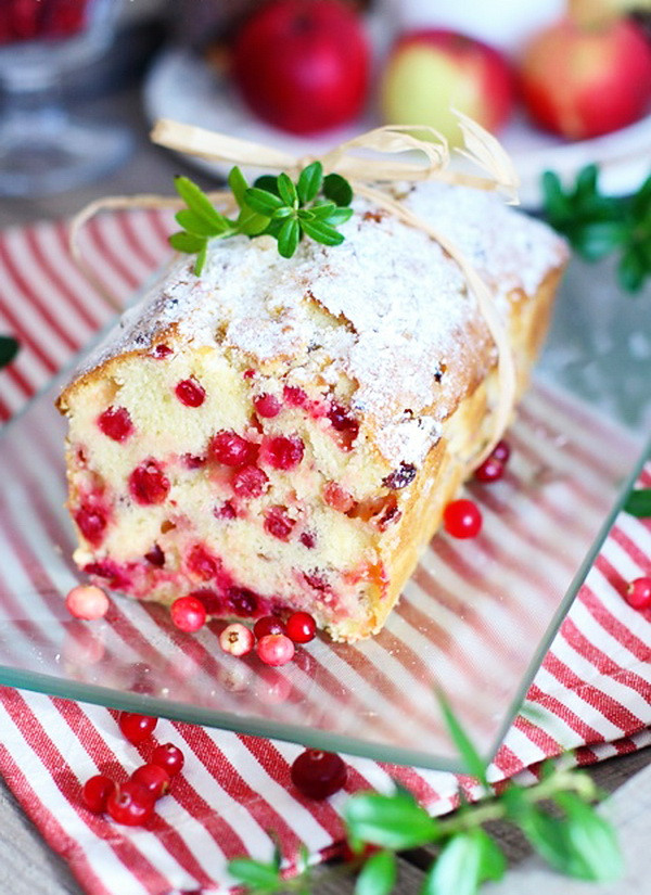 Dinner Party Desserts Ideas
 Easy Cranberry Cake – Healthy Christmas Family Party Menu