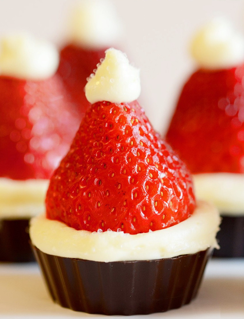 Dinner Party Desserts Ideas
 Santa Hat Mini Cheesecake Recipe – Christmas Party Dinner