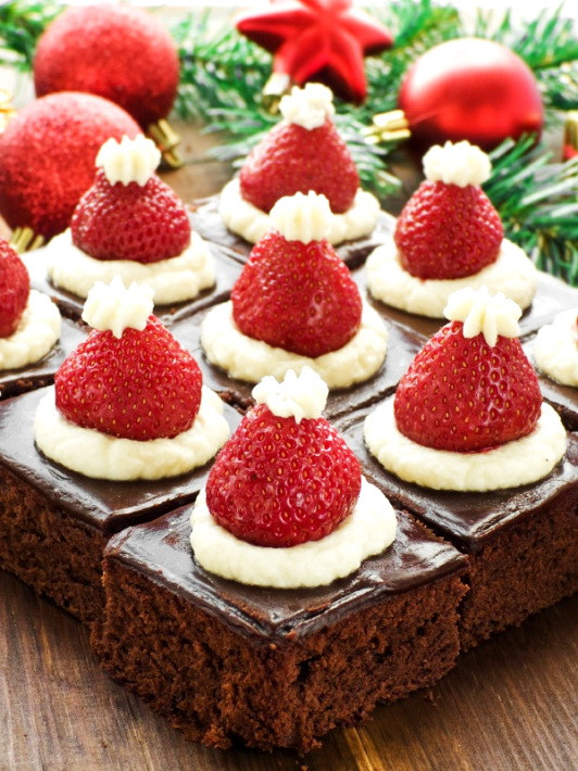 Dinner Party Desserts Ideas
 Santa Hat Mini Brownies – Healthy Christmas Party Dinner