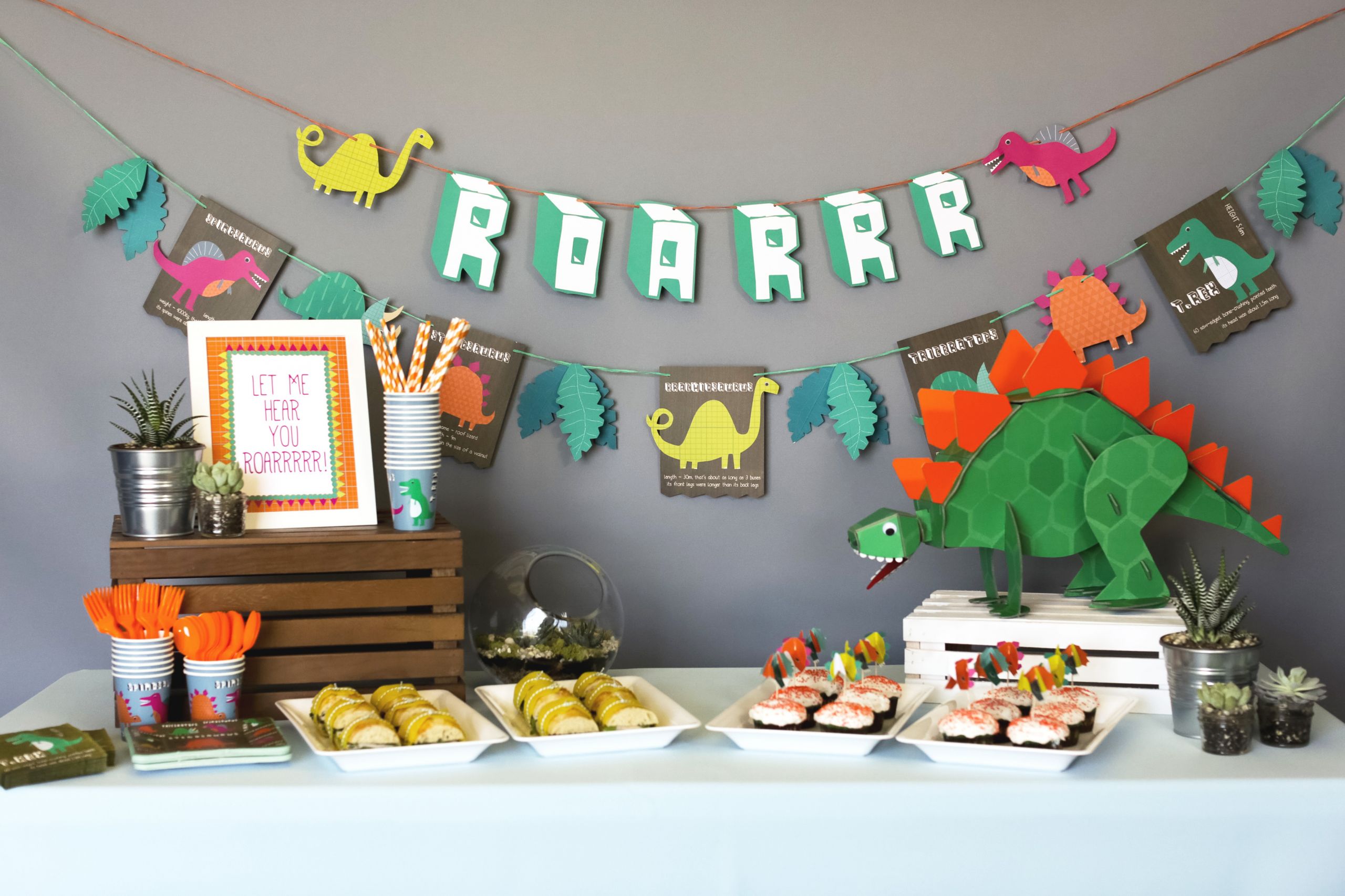 Dinosaur Birthday Party Decorations
 How to Throw a Dino mite Dinosaur Party Evite