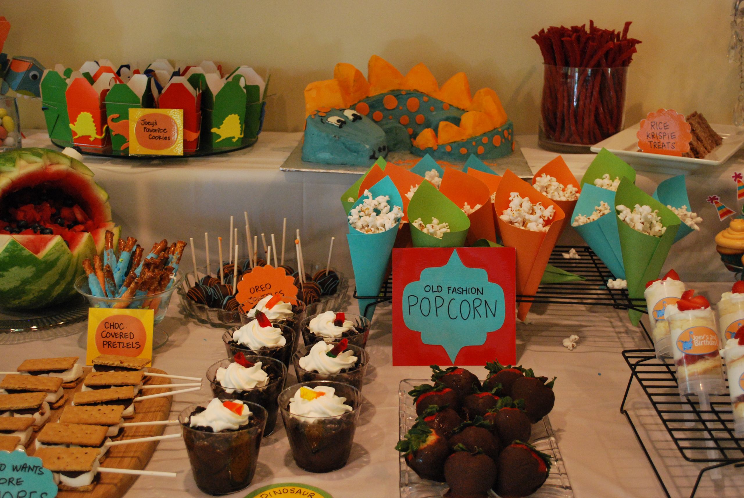 Dinosaur Themed Birthday Party
 Dinosaur Themed Birthday Party