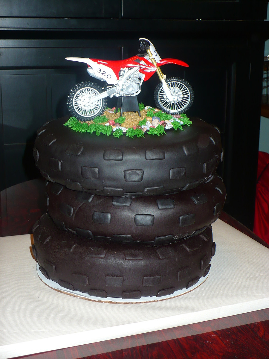 Dirt Bike Birthday Cake
 Dirt Bike Cake Wwwtwistedsistercakes CakeCentral