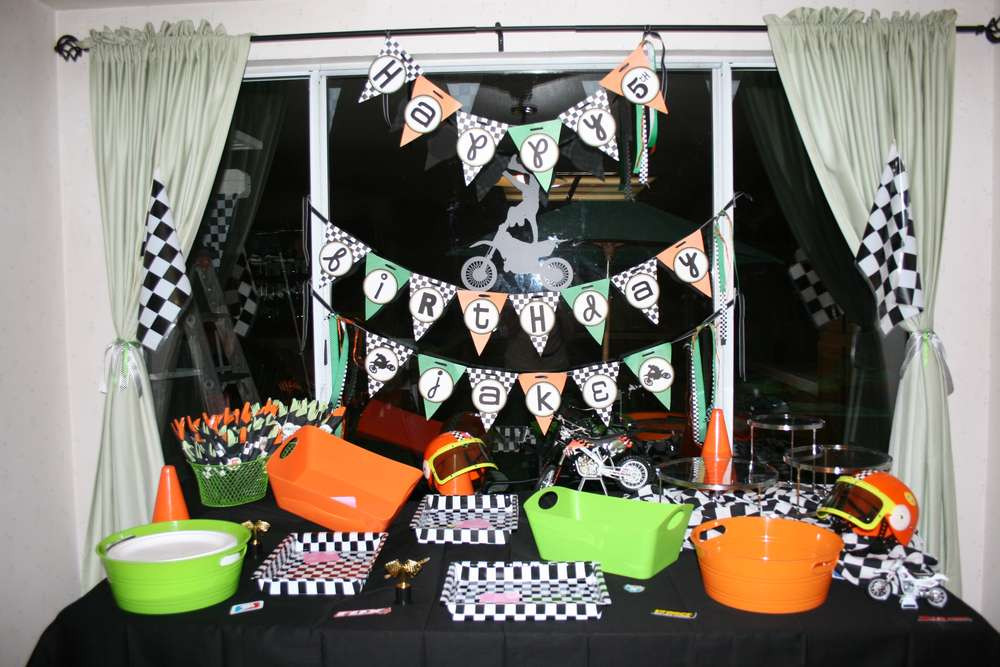 Dirt Bike Birthday Decorations
 Motocross Birthday Party Ideas 5 of 18