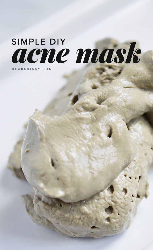 DIY Acne Face Mask
 Refresh Your Face With These 20 DIY Face Masks