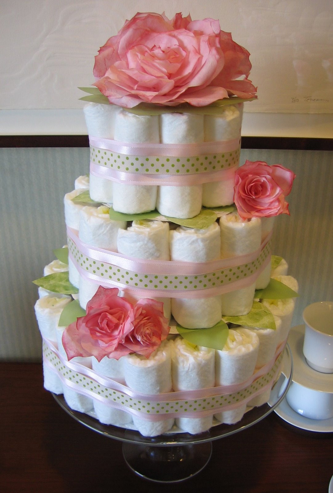 DIY Baby Shower Diaper Cakes
 DIY Baby Shower Decor Ideas