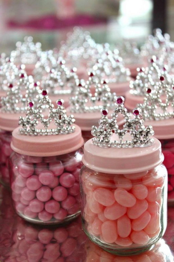 Diy Baby Shower Favors For Girl
 20 DIY Baby Shower Ideas & Tutorials for Girls