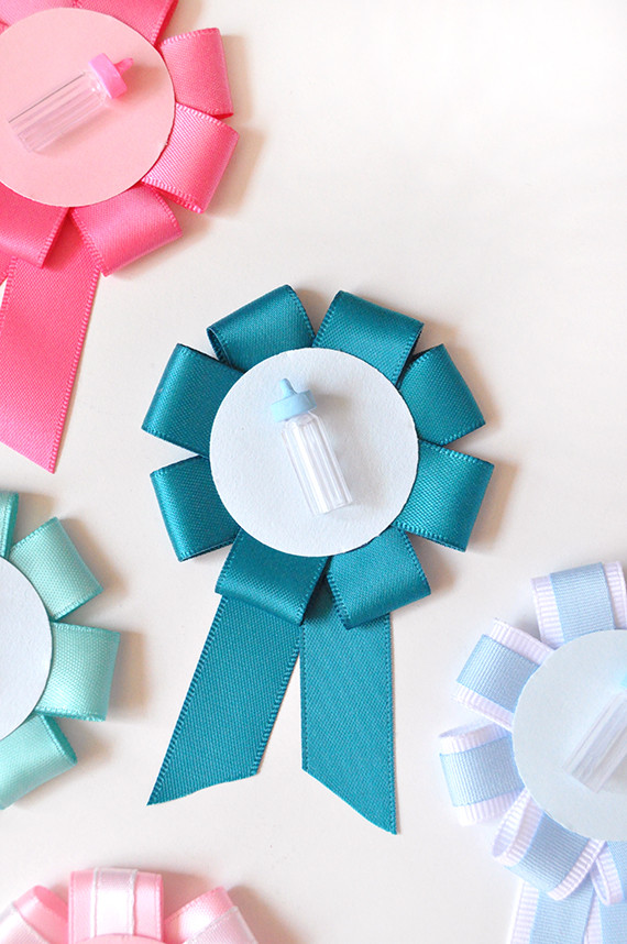 DIY Baby Shower Pins
 DIY Gender Reveal Baby Shower Pins