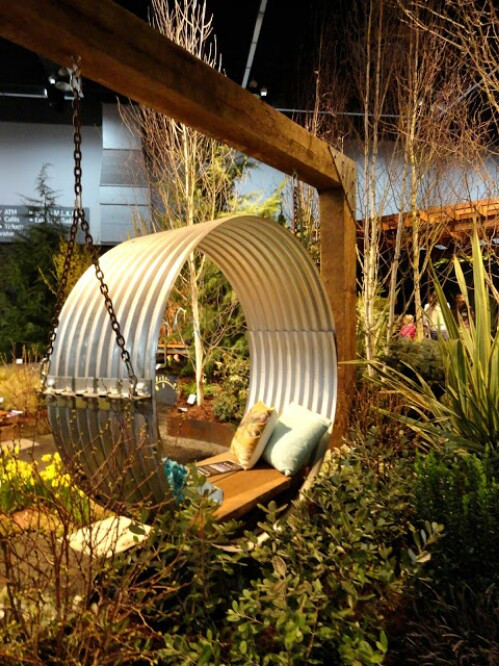 Diy Backyard Swings
 10 DIY Garden Swings That Unite Beauty and Function DIY