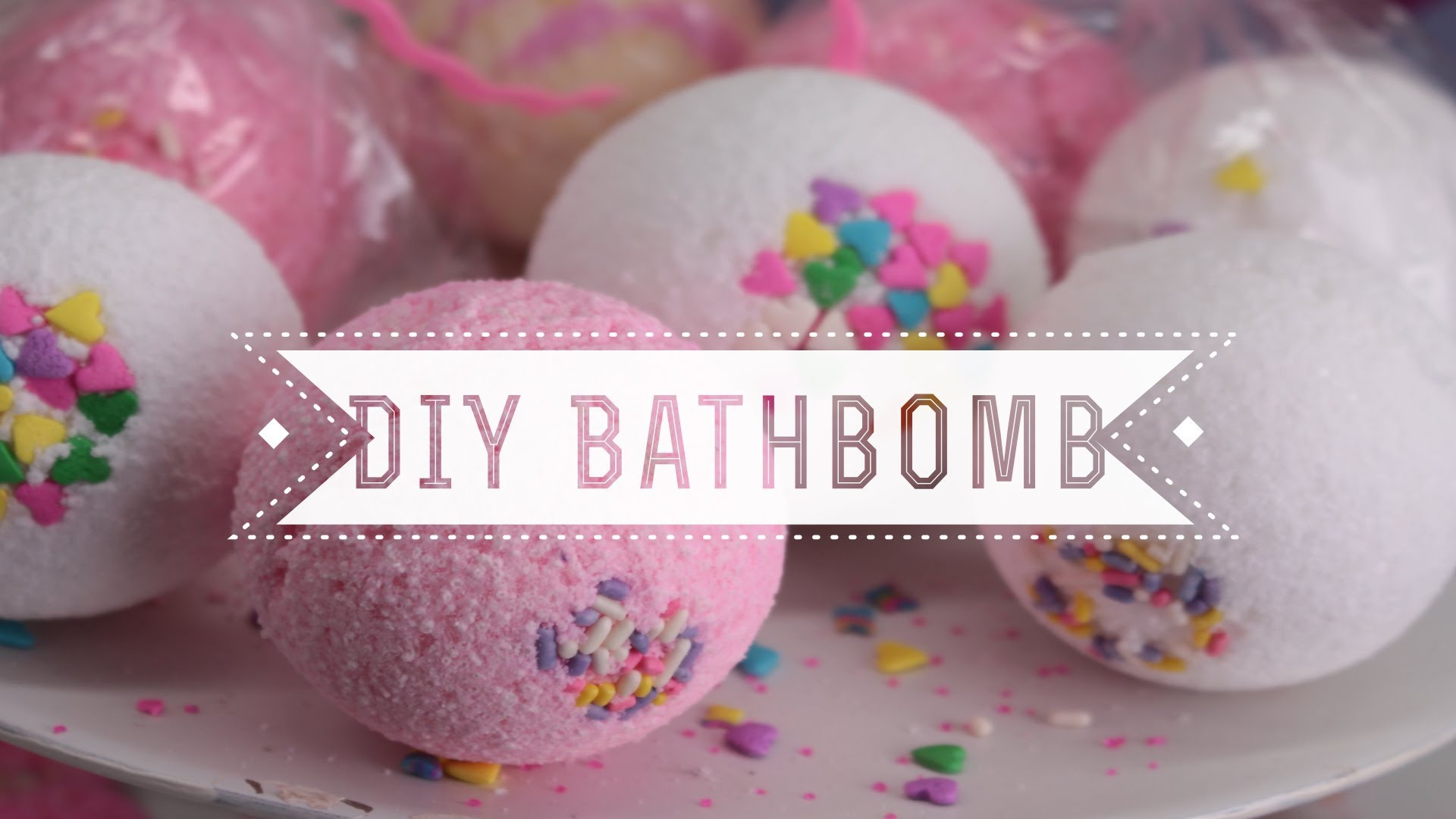 DIY Bath Bombs For Kids
 Add a Bit of Luxury To The Tub With These 20 DIY Bath Bombs