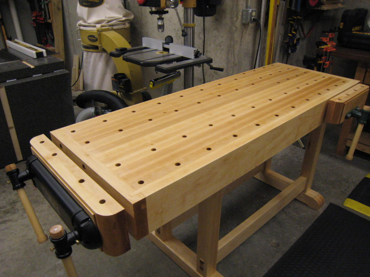 DIY Bench Plans
 5 DIY Workbench Plans That Are Available line