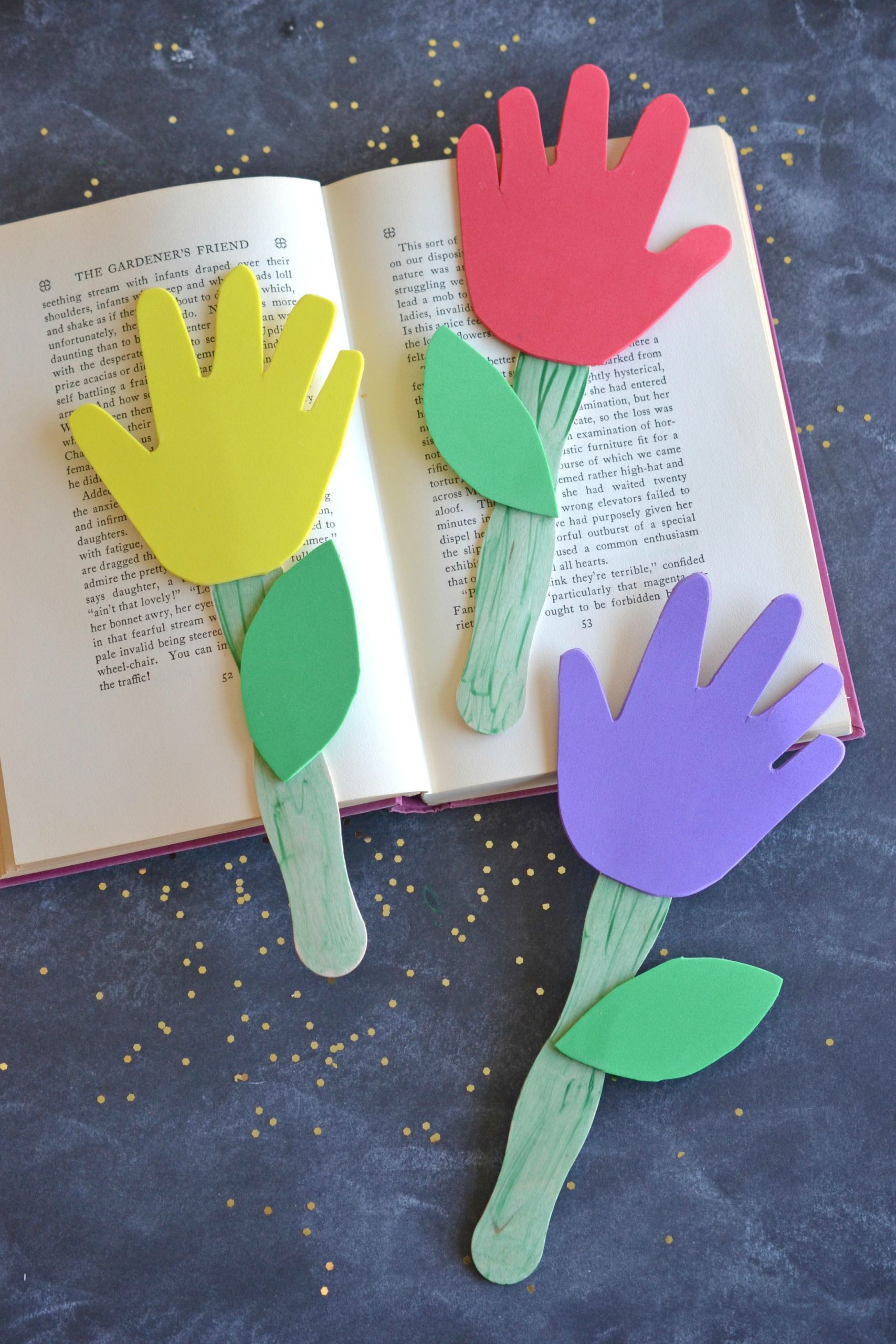 DIY Bookmarks For Kids
 DIY Bookmarks for Kids with Handprint Flowers Darice