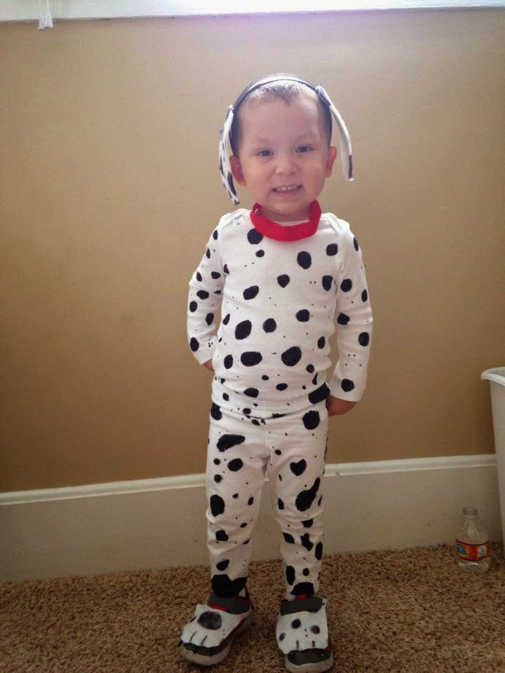 DIY Dalmatian Costume Baby
 My life in a nutshell DIY Dalmation and Firefighter