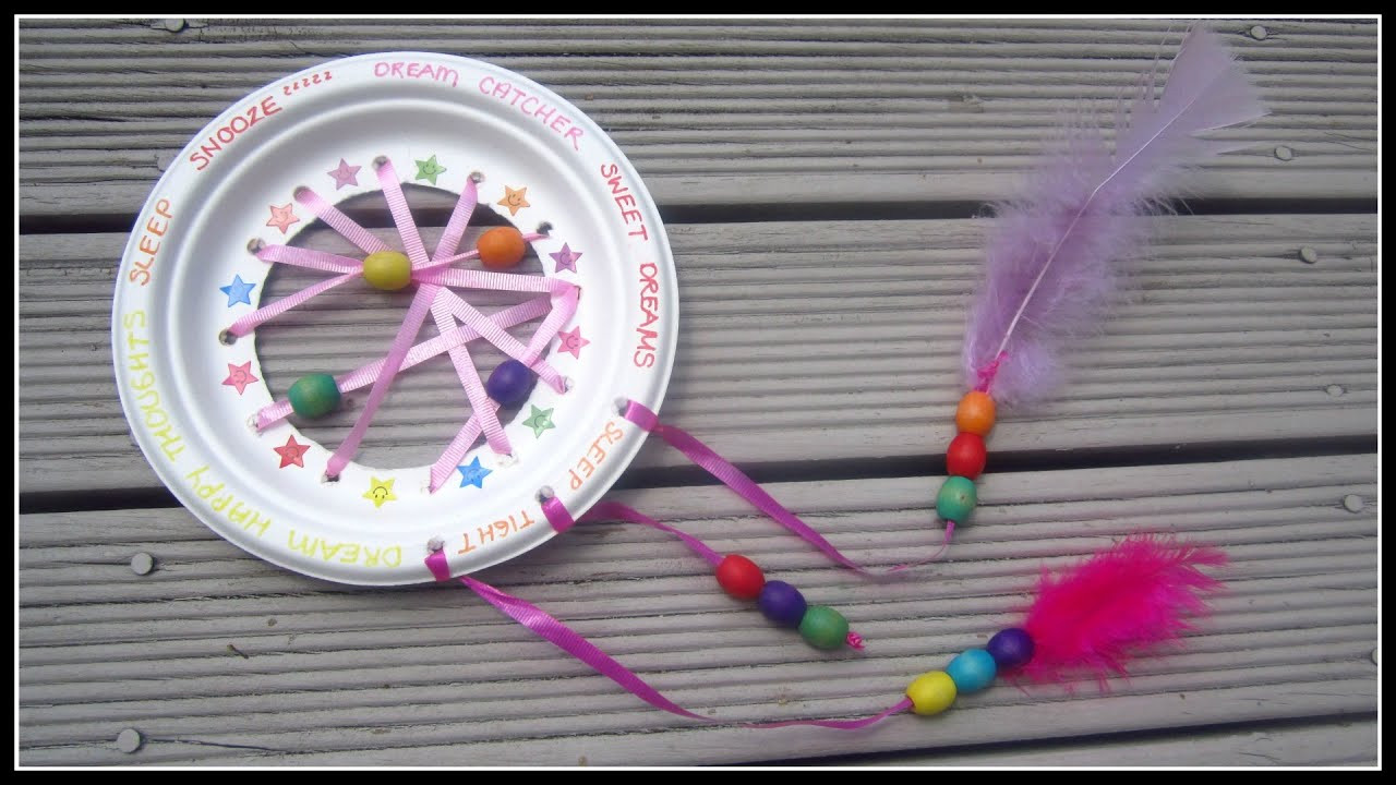 DIY Dream Catcher For Kids
 Kids DIY Dream Catcher