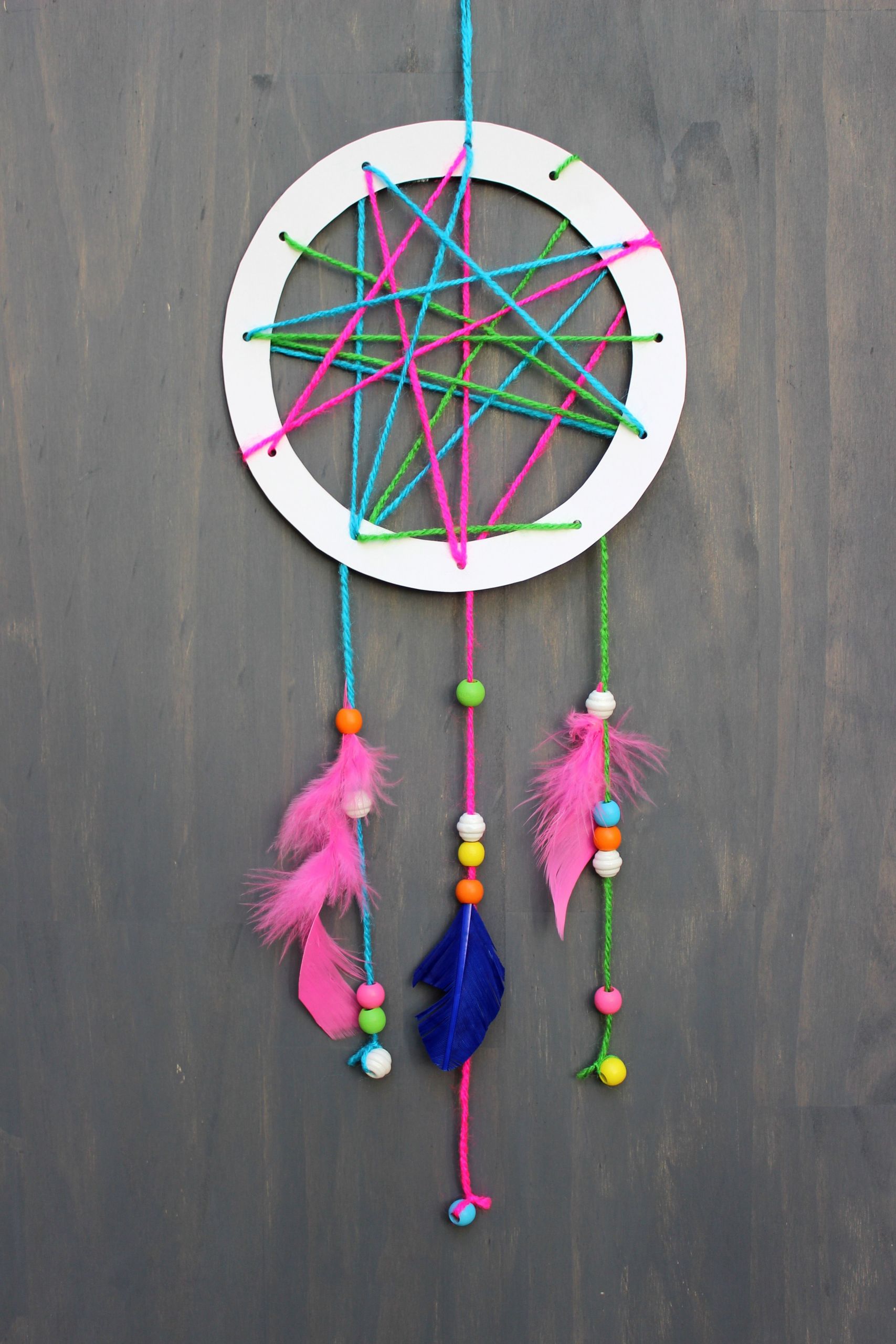 DIY Dream Catcher For Kids
 Make Your Own Dreamcatcher