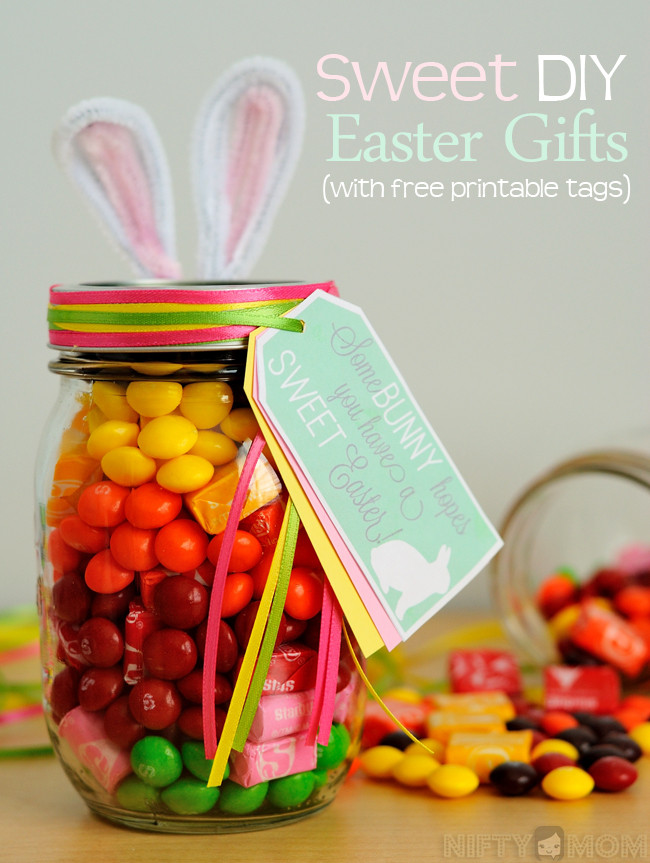 DIY Easter Gift
 2 Sweet DIY Easter Gift Ideas with Printable Tags