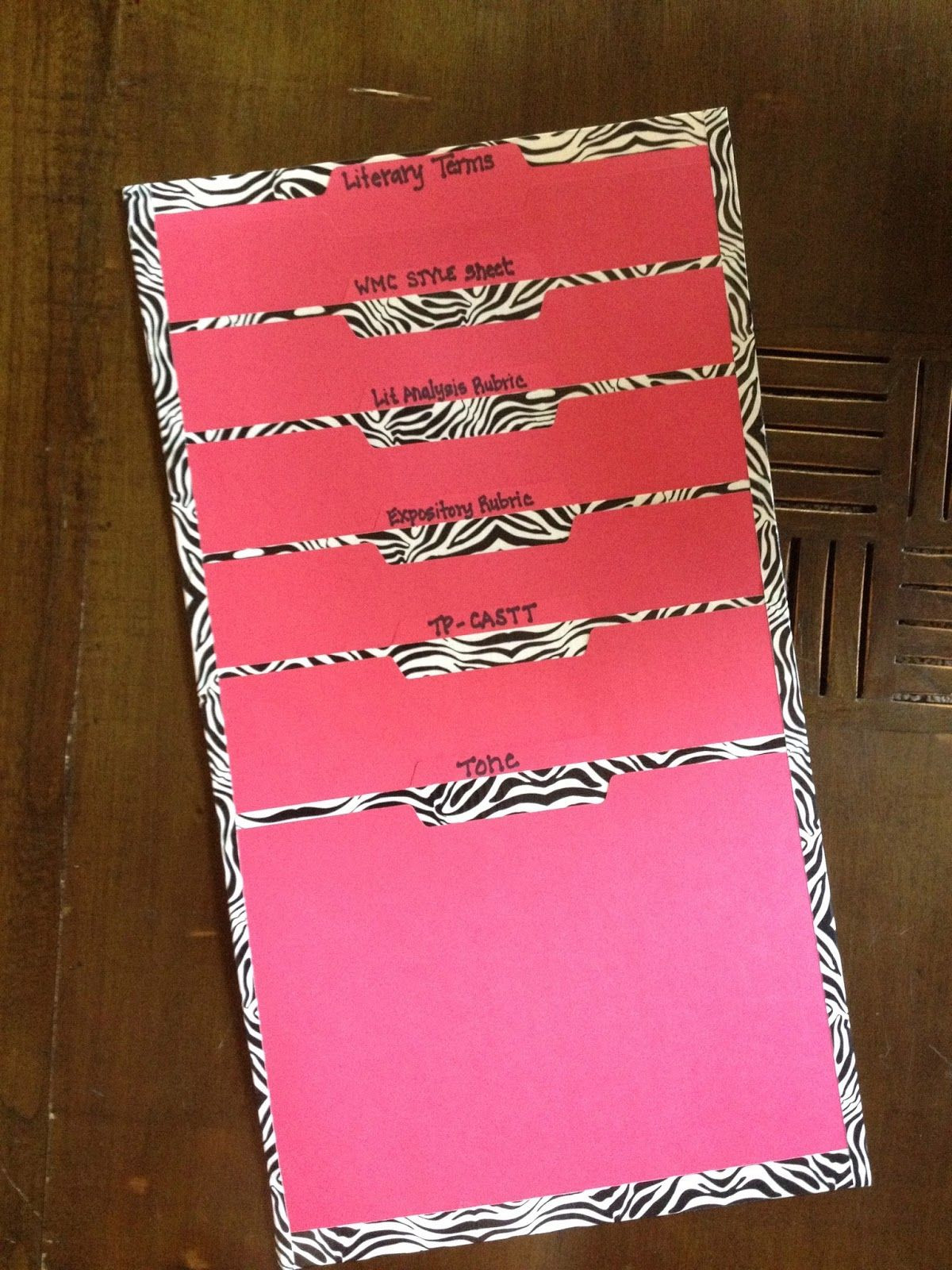 DIY File Folder Organizer
 Diy hanging file folders