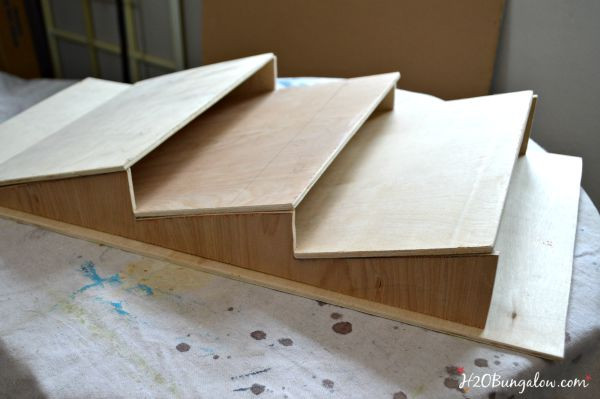 DIY File Folder Organizer
 Easy Build DIY Wall File Organizer