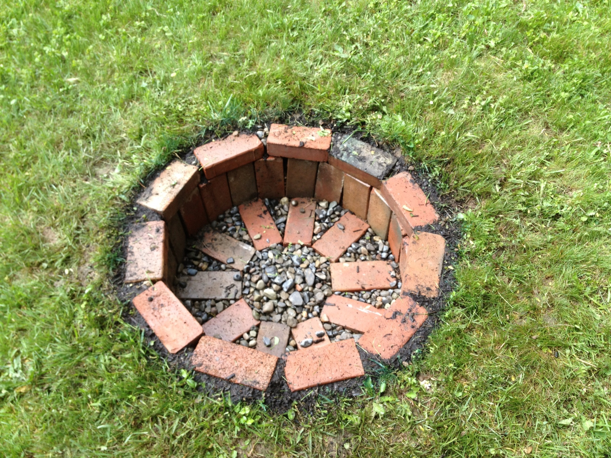 Diy Firepit Pinterest
 12 DIY Fire Pits For Your Backyard