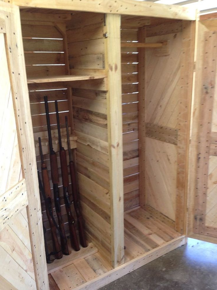 DIY Gun Safe Door Organizer
 Repurposed Pallet Gun Cabinet