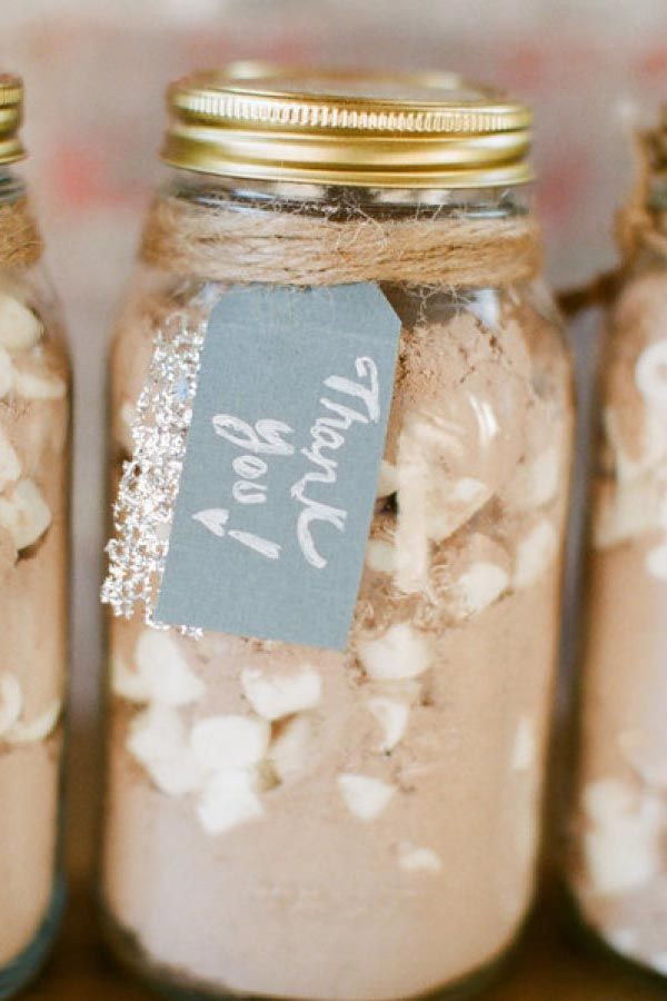 DIY Hot Chocolate Wedding Favors
 7 Fun Beverage Related Wedding Favor Ideas