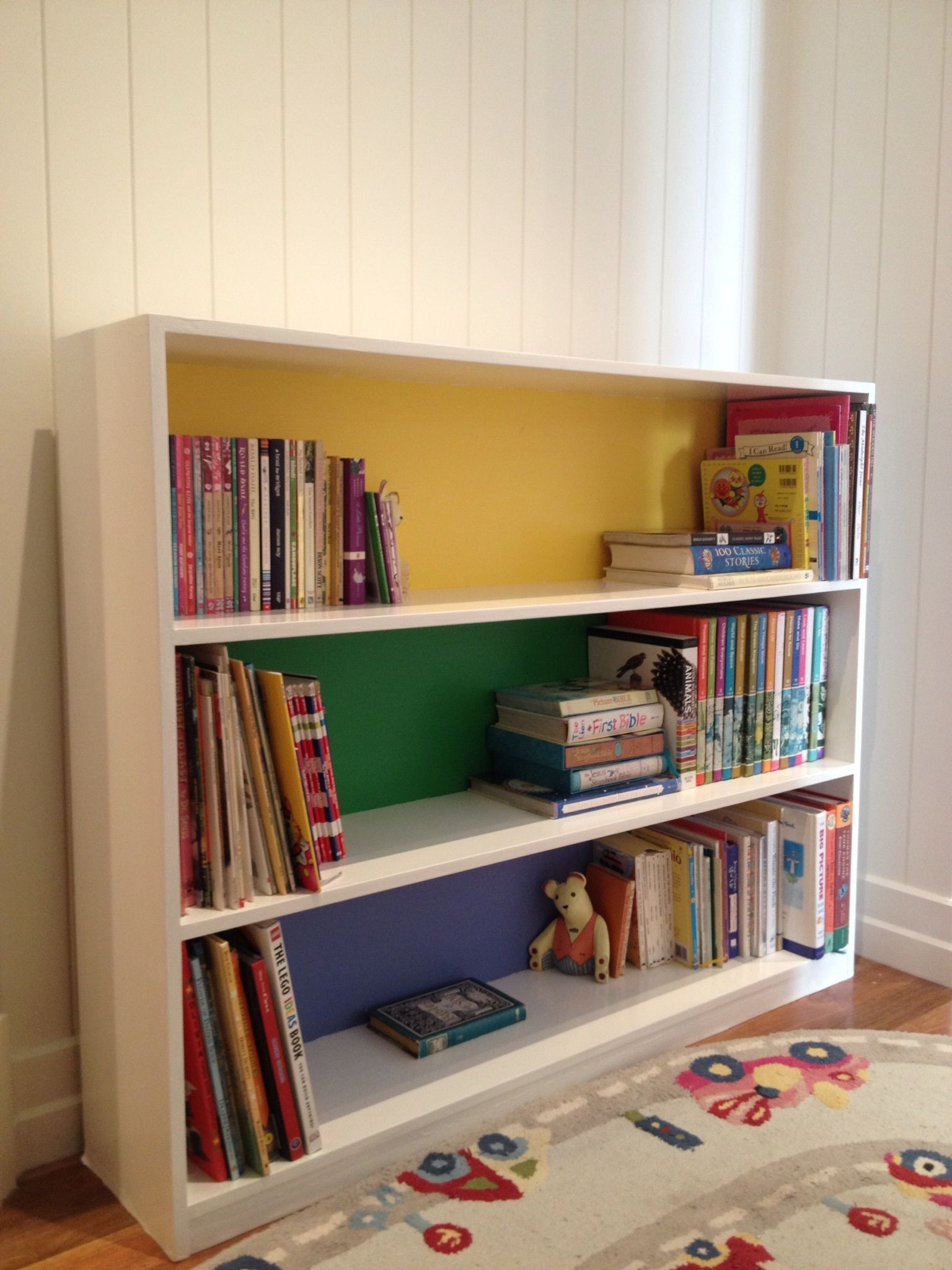 DIY Kids Book Shelf
 DIY kids bookshelf For the Home